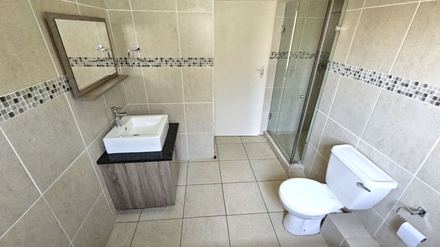 To Let 3 Bedroom Property for Rent in Melodie North West